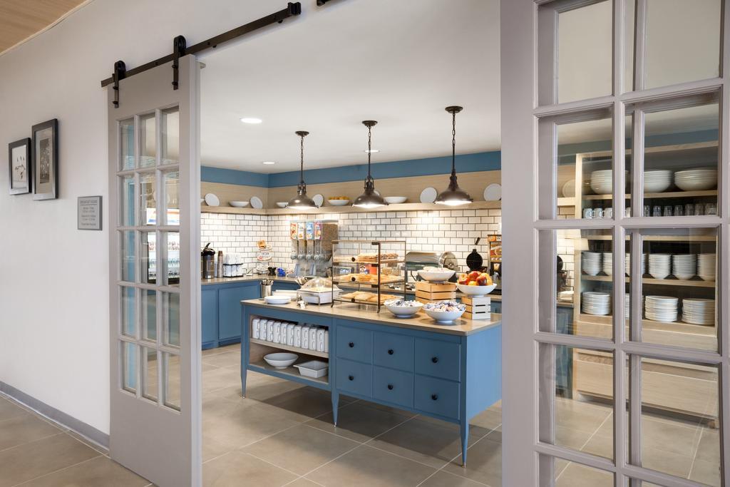 Country Inn & Suites By Radisson, Indianola, Ia Ngoại thất bức ảnh